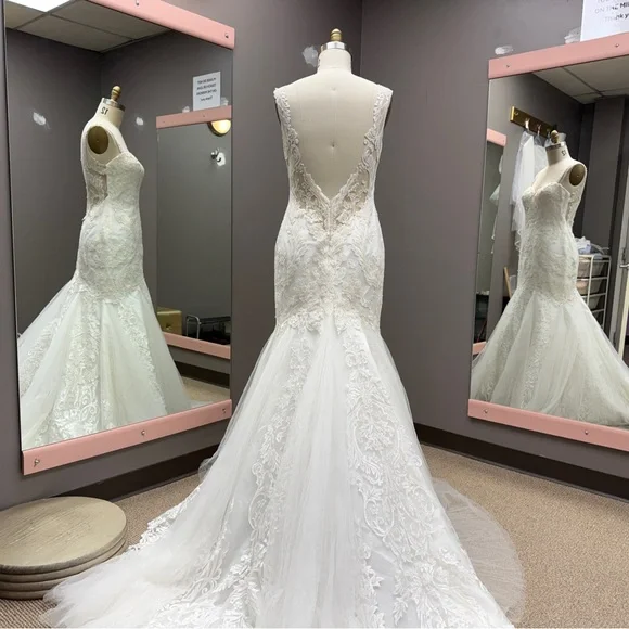 Casablanca Wedding Dress